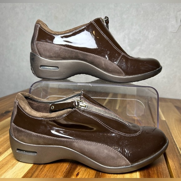Cole Haan Air Luna Waterproof Shoes Women 6.5 Patent Leather Slip On Clog Brown - Picture 2 of 8
